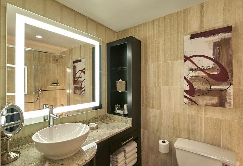 جناح, Golden Nugget Hotel & Casino Las Vegas