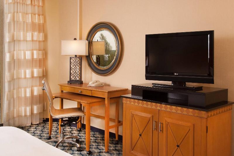Номер Executive, Greenville Marriott