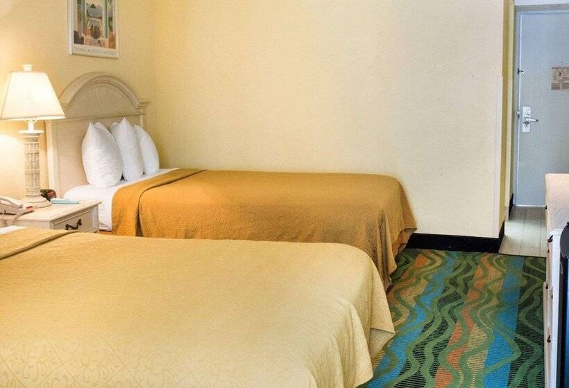 스탠다드 룸 더블 침대 2개, Quality Inn & Suites Oceanfront