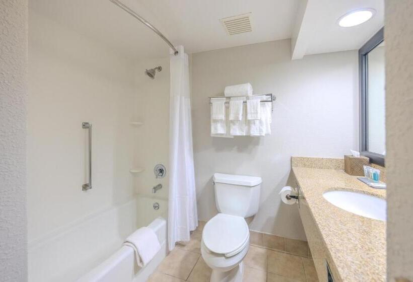 Стандартный Номер Кровать Кинг, Solomons Inn Resort & Marina