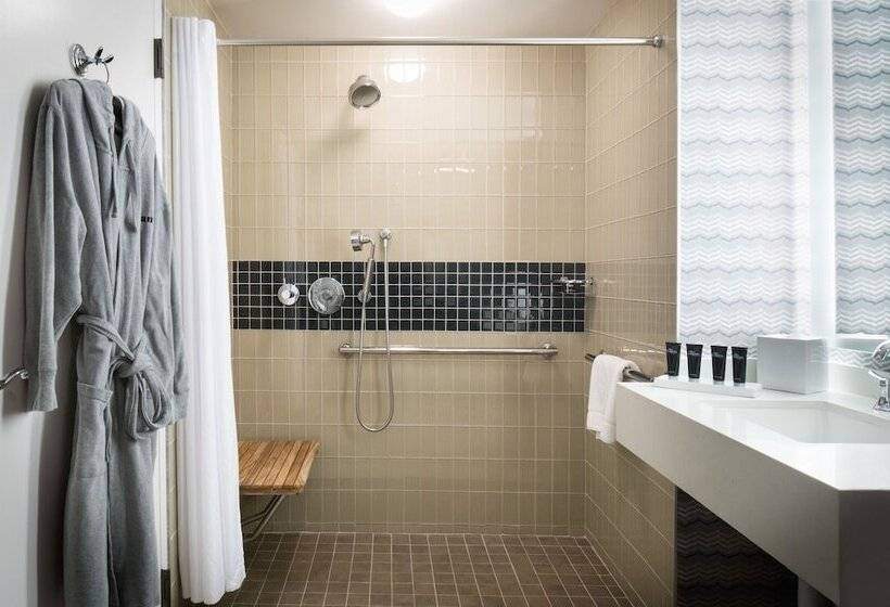 اتاق لوکس, The Logan Philadelphia Curio Collection By Hilton