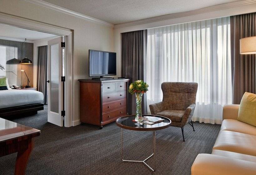 سوییت اجرایی, The Logan Philadelphia Curio Collection By Hilton