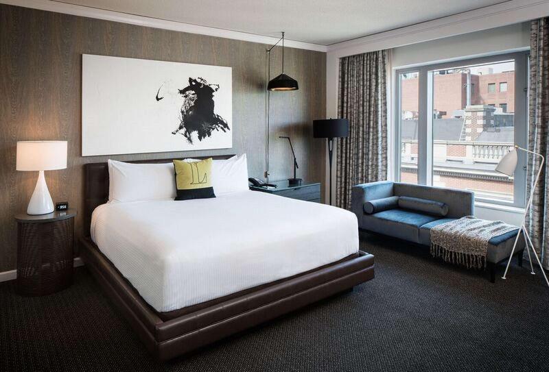 سوئیت با تخت بزرگ, The Logan Philadelphia Curio Collection By Hilton