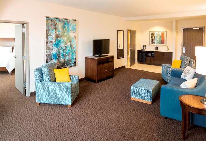 سوئیت با تخت بزرگ, The Logan Philadelphia Curio Collection By Hilton
