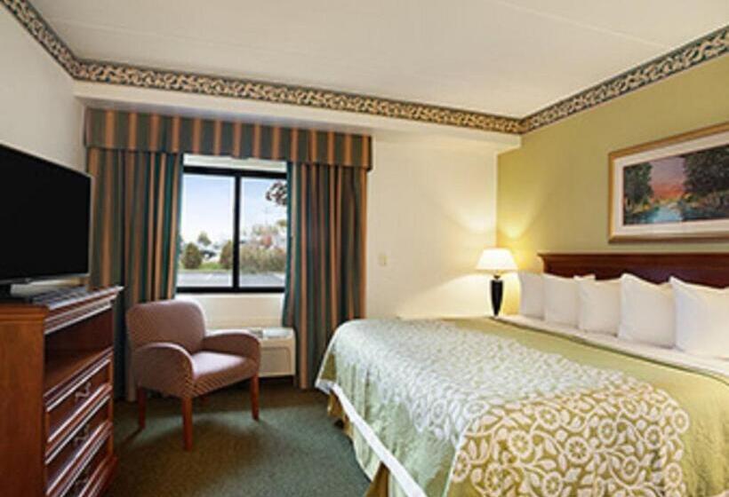Люкс Deluxe Кровать Кинг, Days Inn By Wyndham Rutland/killington Area