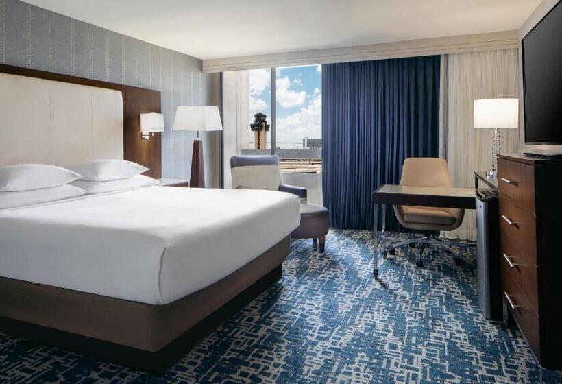 اتاق استاندارد با تخت بزرگ, Hyatt Regency Dfw International Airport