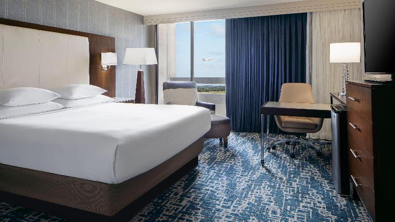 اتاق استاندارد با تخت بزرگ, Hyatt Regency Dfw International Airport