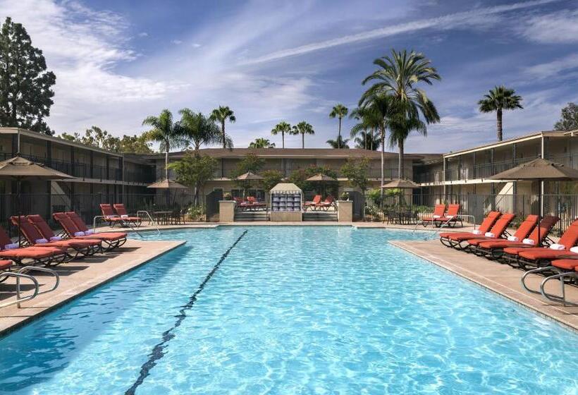 장애인을 위한 킹사이즈 침대 스탠다드 룸, Hyatt Regency Newport Beach