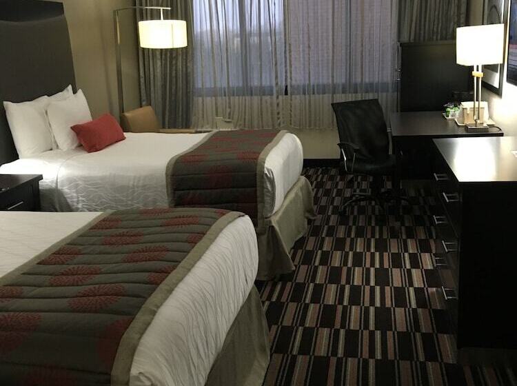 اتاق کلاس بیزنس, Ramada Plaza By Wyndham Charlotte South End Airport