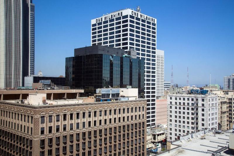 Номер Deluxe, Sheraton Grand Los Angeles