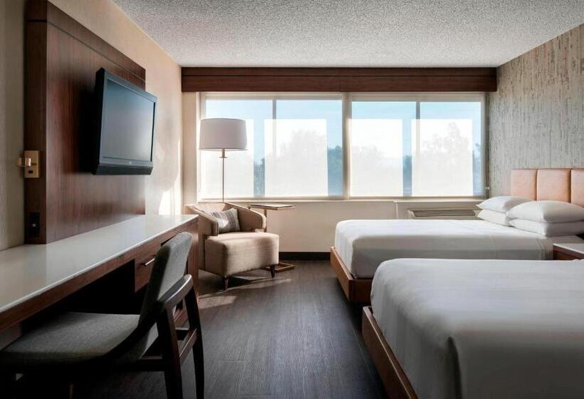 스탠다드 룸 더블 침대 2개, Fullerton Marriott At California State University