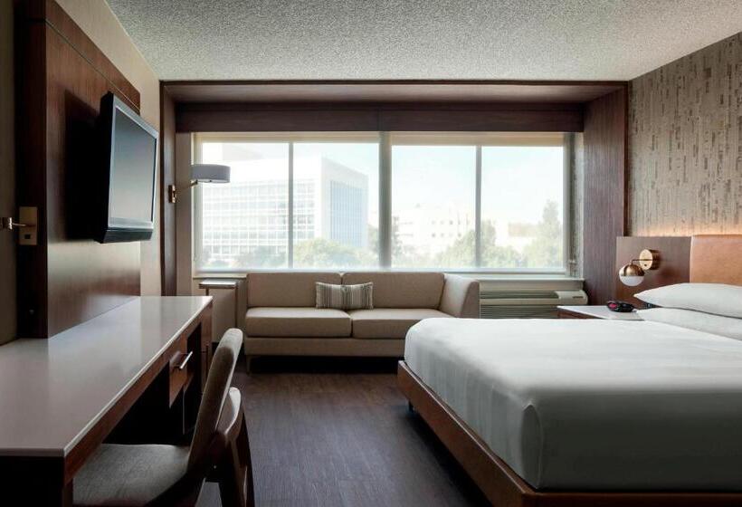 장애인용 디럭스룸, Fullerton Marriott At California State University