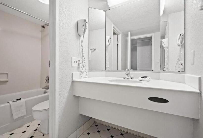 Номер Стандарт 2 Двуспальные Кровати, La Quinta Inn By Wyndham Costa Mesa Orange County