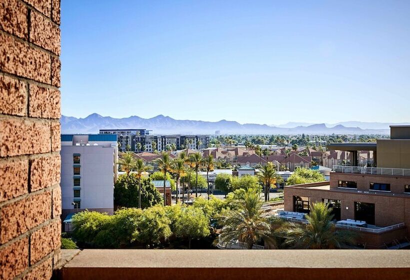 سوییت, Scottsdale Marriott Old Town
