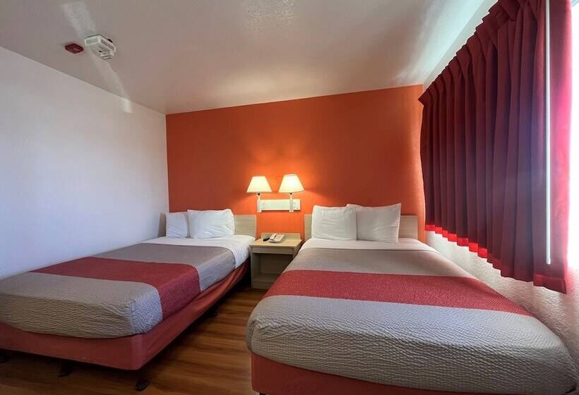 اتاق استاندارد با 2 تخت دوبل, Motel 6 Flagstaff, Az   Butler