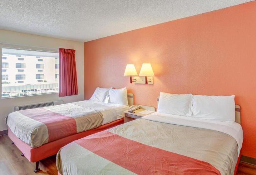 اتاق لوکس, Motel 6 Medford, Or   North