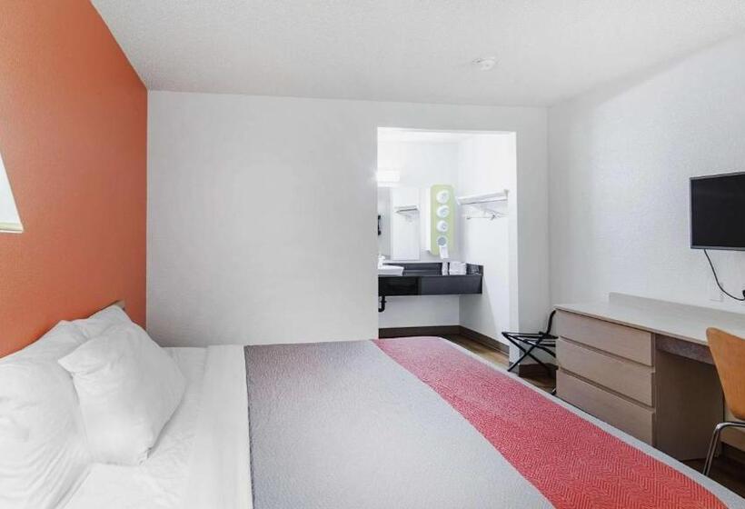 اتاق لوکس با تخت بزرگ, Motel 6 Medford, Or   North