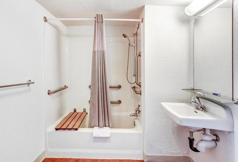 اتاق استاندارد, Motel 6 Medford, Or   North