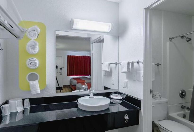 اتاق استاندارد, Motel 6 Medford, Or   North