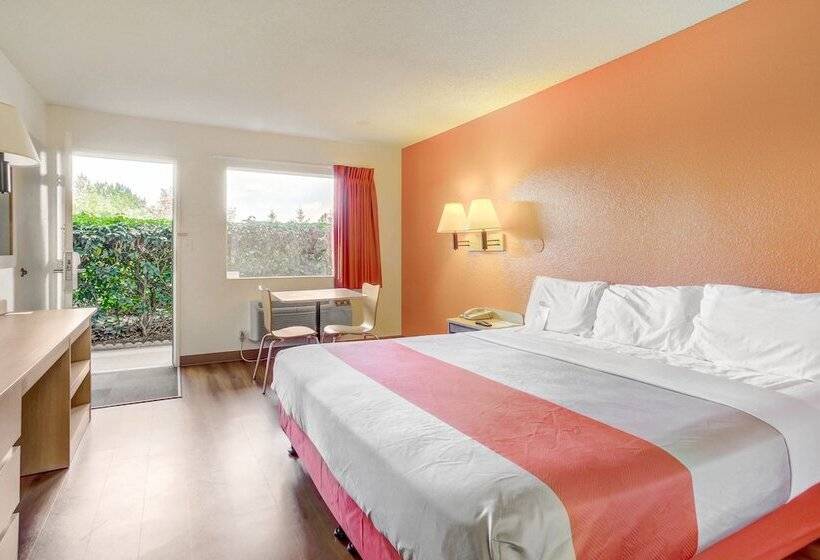 اتاق لوکس, Motel 6 Medford, Or   North