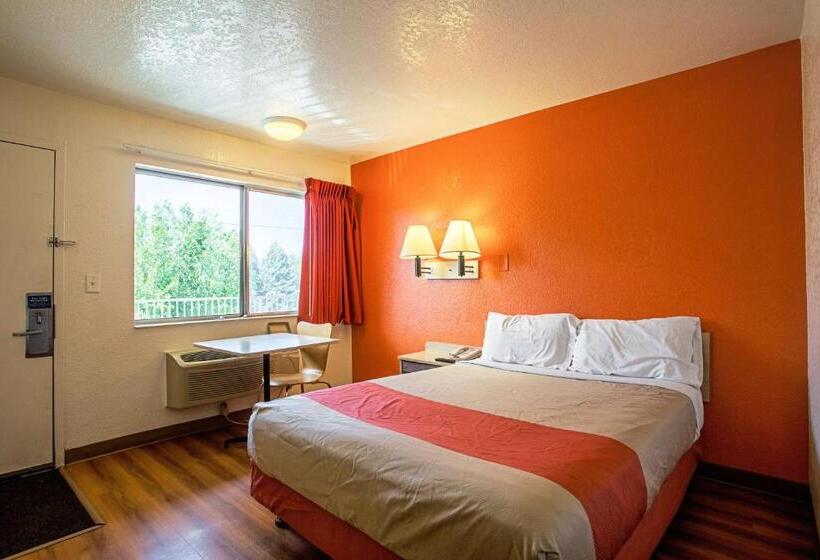 Номер Deluxe, Motel 6 Prescott, Az