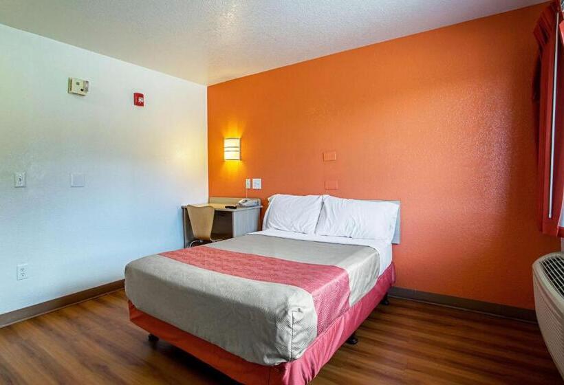 Люкс, Motel 6 Prescott, Az
