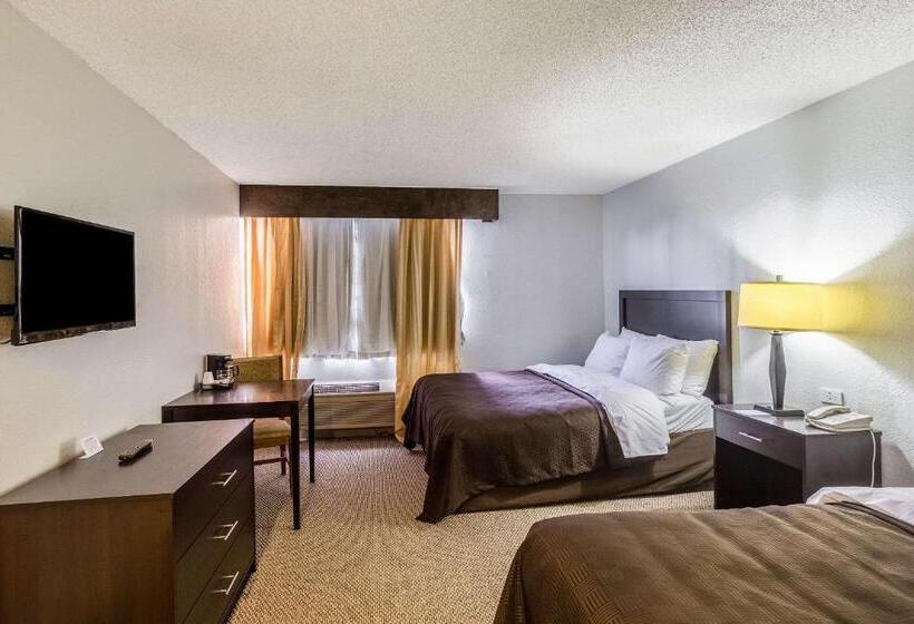２ダブルベッドのスタンダードルーム, Clarion Inn Near Mcallen Airport