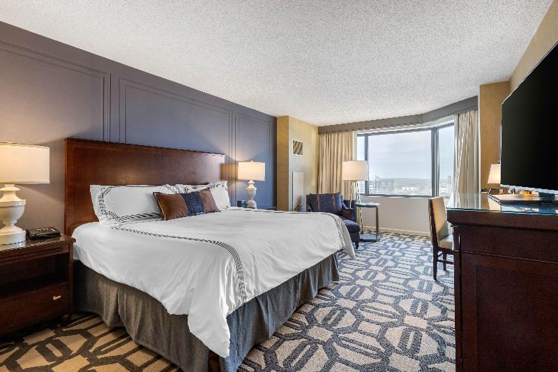 اتاق لوکس با تخت بزرگ, Omni Richmond