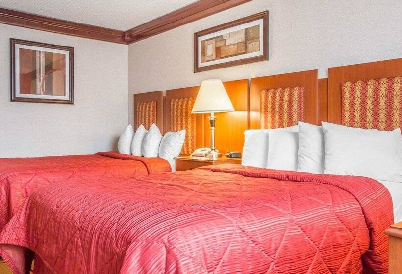 Номер Стандарт 2 Двуспальные Кровати, Quality Inn & Conference Center