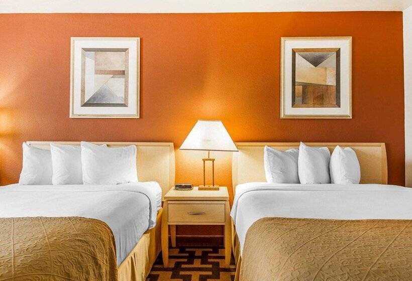 带2个双人床的标准工作室, Quality Inn Petaluma   Sonoma