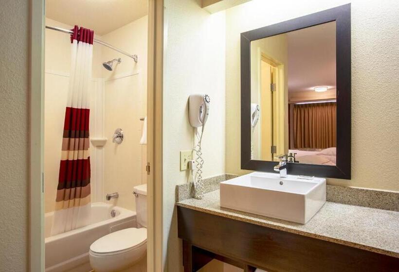 Номер Премиум, Red Roof Inn Plus+ Chicago   Willowbrook