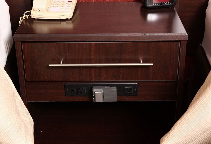 Номер Deluxe, Red Roof Inn Plus+ Chicago   Willowbrook
