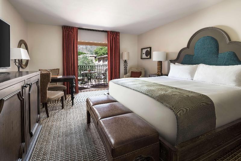 Люкс с Террасой, Royal Palms Resort And Spa, Part Of Hyatt