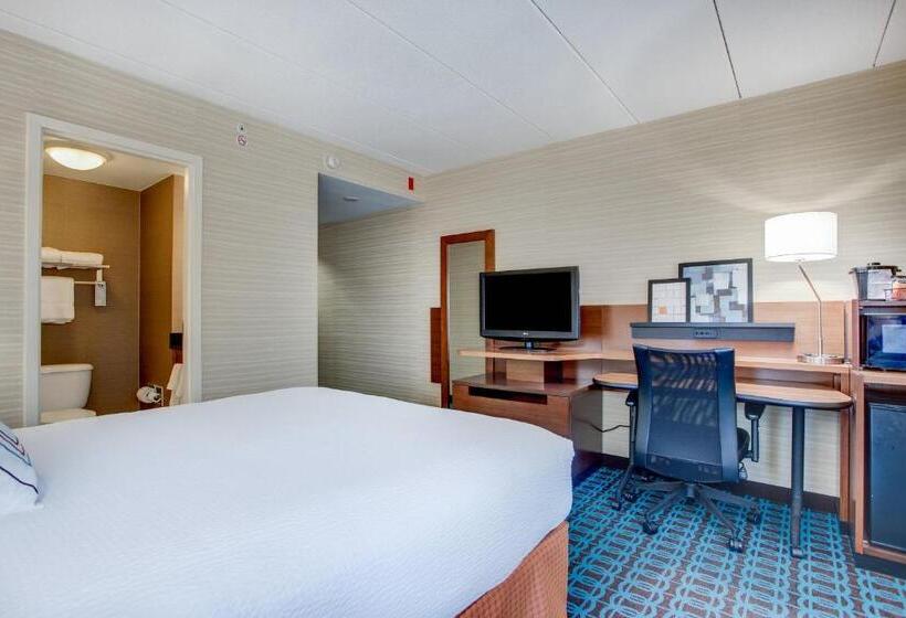 اتاق استاندارد با تخت بزرگ, Fairfield Inn Portsmouth Seacoast