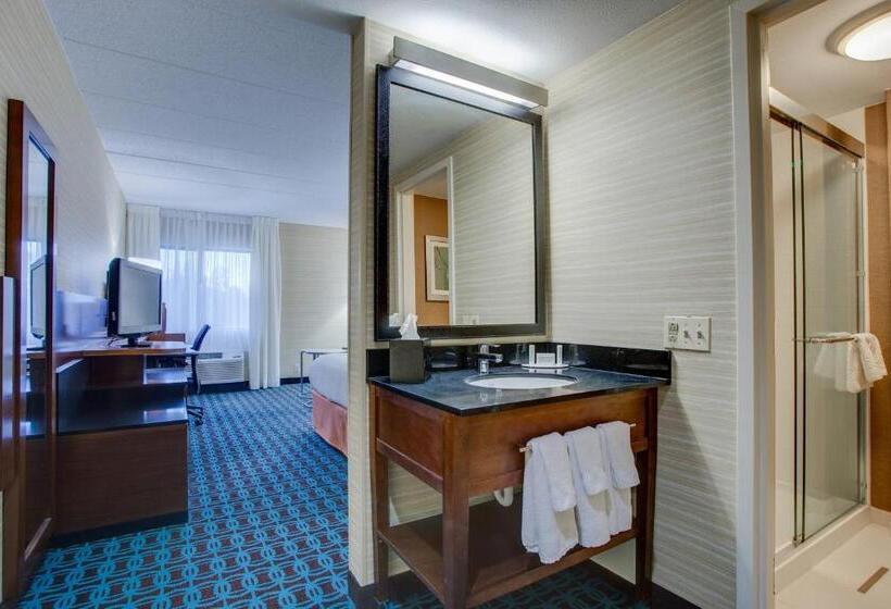 اتاق استاندارد با تخت بزرگ, Fairfield Inn Portsmouth Seacoast