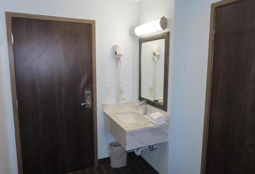 Индивидуальный Номер Классика, St Charles Hotel Downtown Hudson