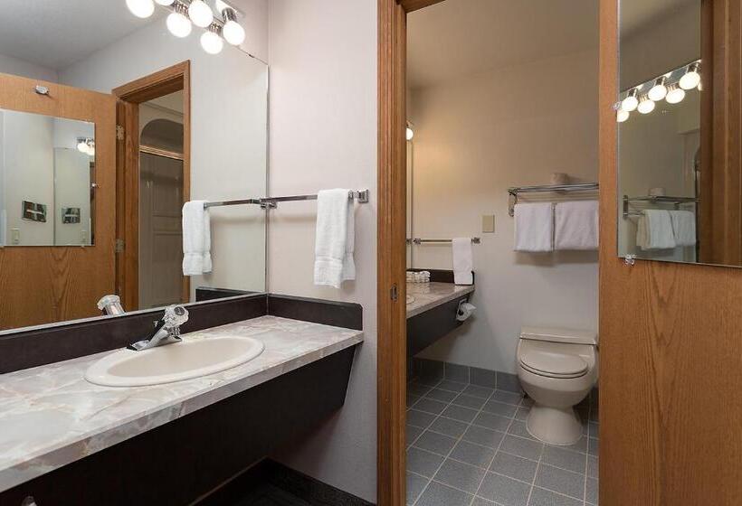 اتاق استاندارد با تخت بزرگ, Shilo Inn Suites Hotel   Bend