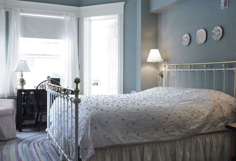 Номер Deluxe, The Red Lion Inn