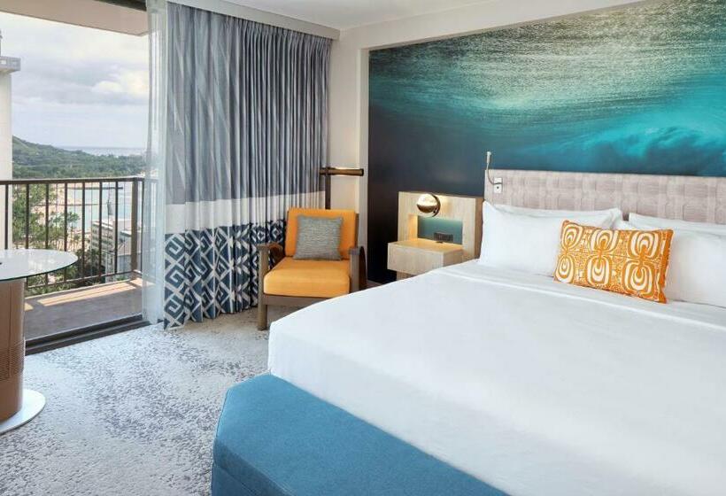اتاق استاندارد با تخت بزرگ, Outrigger Waikiki Beachcomber