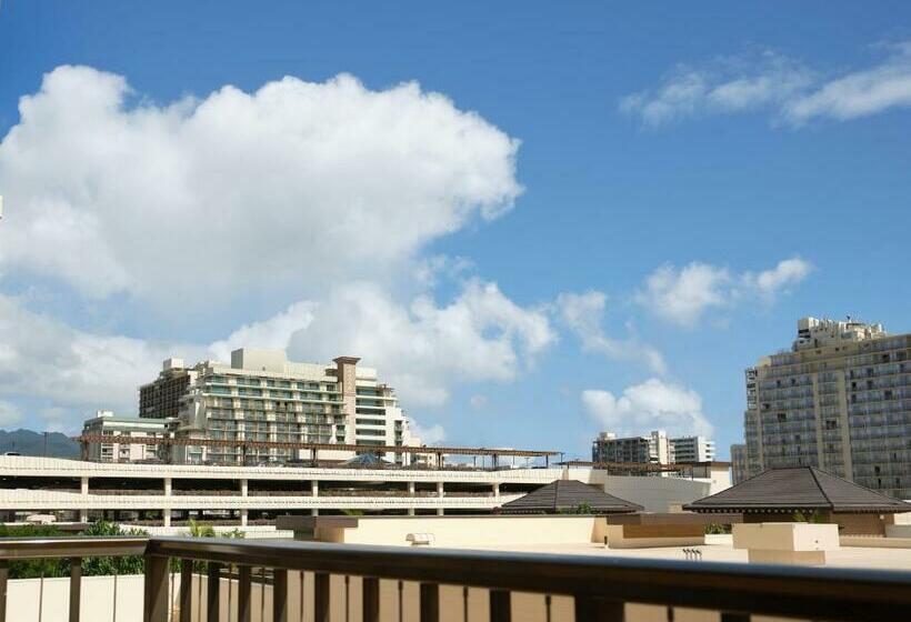 اتاق استاندارد با تخت بزرگ, Outrigger Waikiki Beachcomber