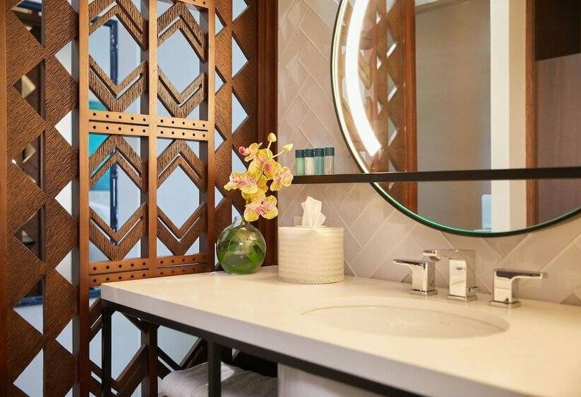 اتاق استاندارد با 2 تخت دوبل, Outrigger Waikiki Beachcomber