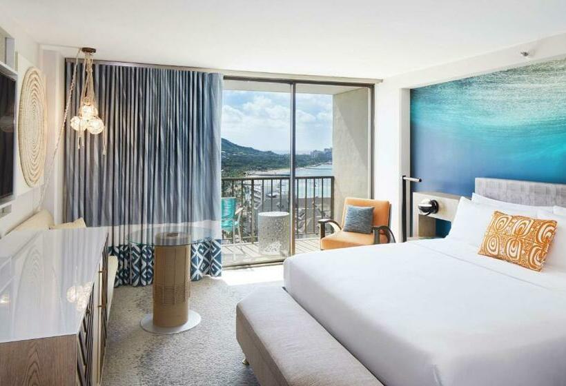 اتاق لوکس با تخت بزرگ, Outrigger Waikiki Beachcomber