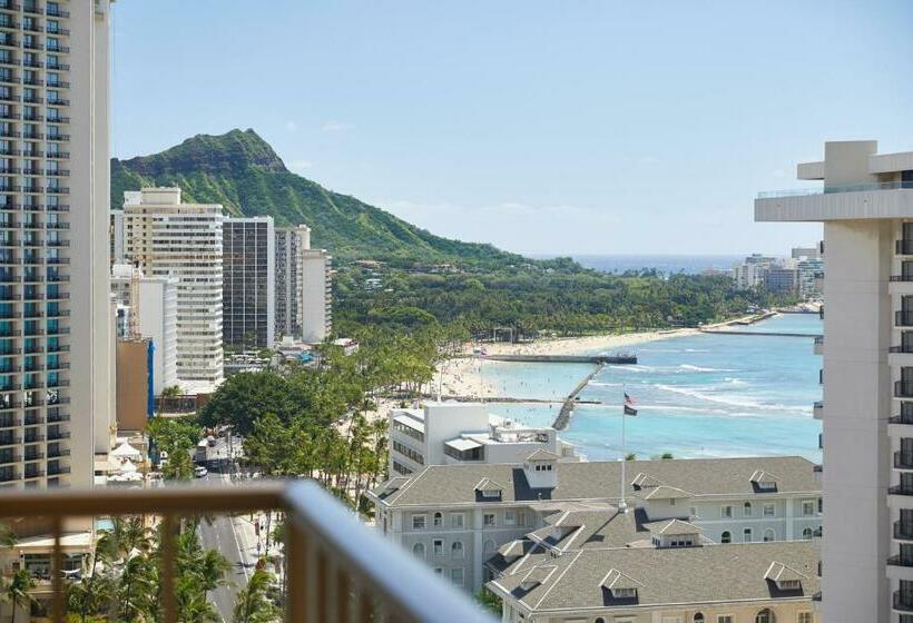 اتاق لوکس با تخت بزرگ, Outrigger Waikiki Beachcomber