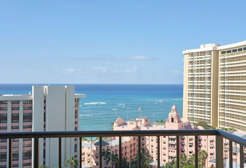اتاق لوکس با چشم‌انداز دریا, Outrigger Waikiki Beachcomber