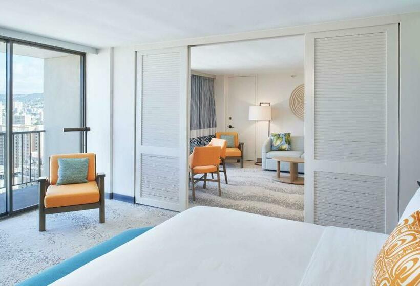سوئیت با تخت بزرگ, Outrigger Waikiki Beachcomber
