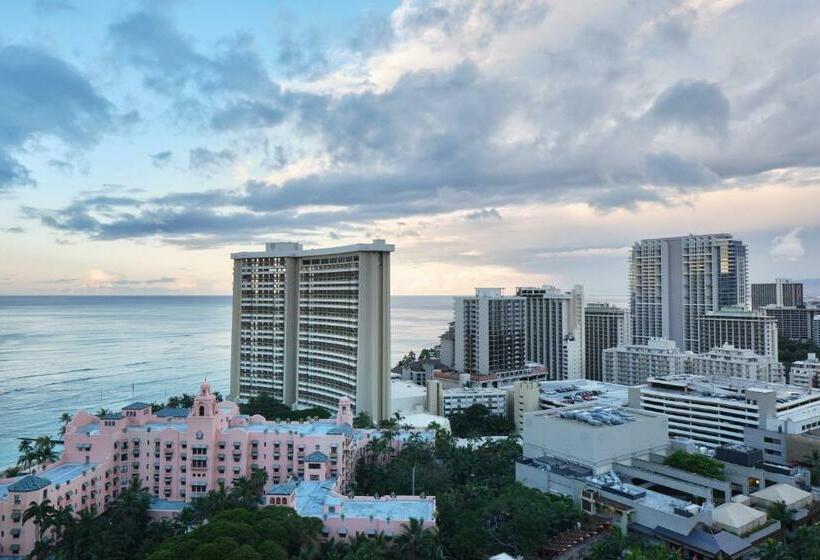 سوئیت با تخت بزرگ, Outrigger Waikiki Beachcomber