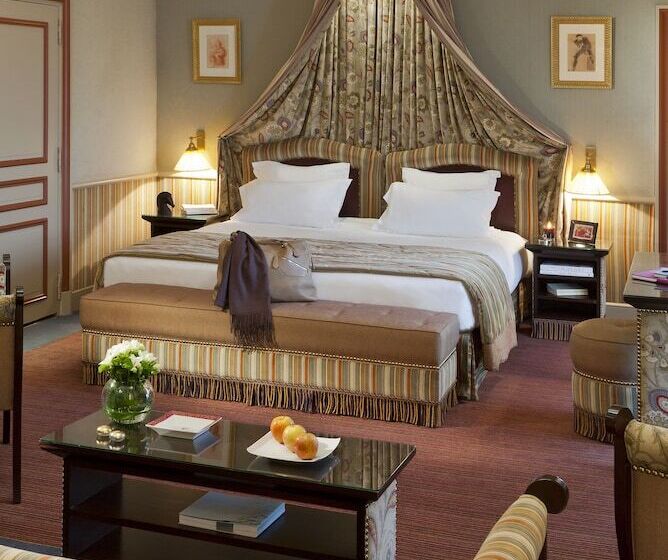 Полулюкс, Barriere Le Royal Deauville
