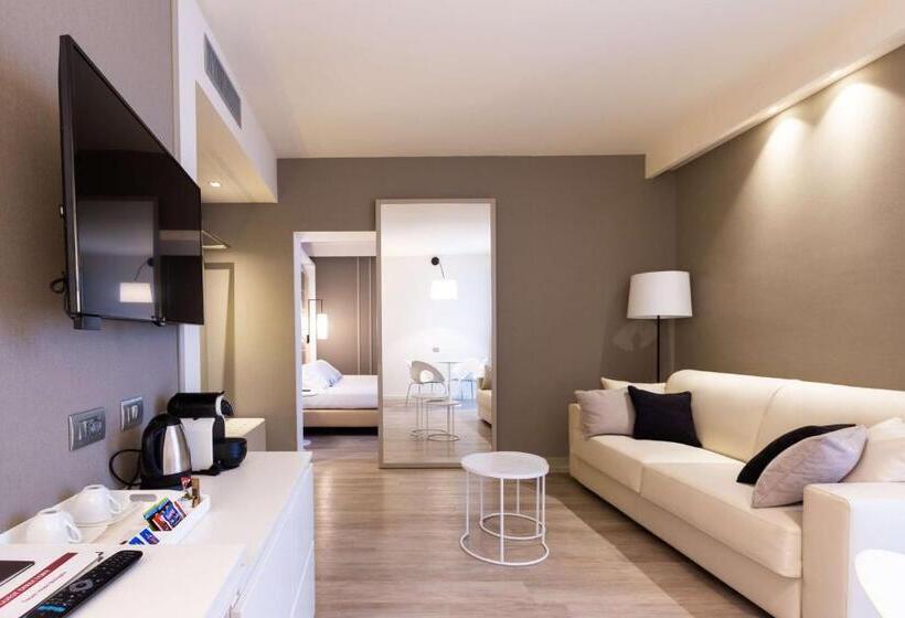 سوییت جونیور, Best Western Plus Tower Hotel Bologna