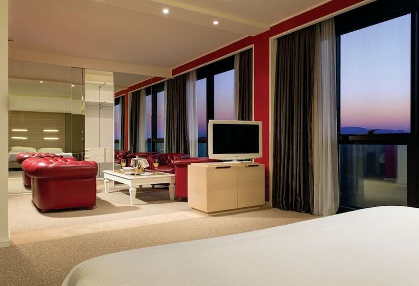 سوییت جونیور, Best Western Plus Tower Hotel Bologna