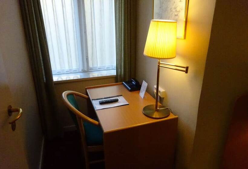 스탠다드 룸, City Hotel Nebo
